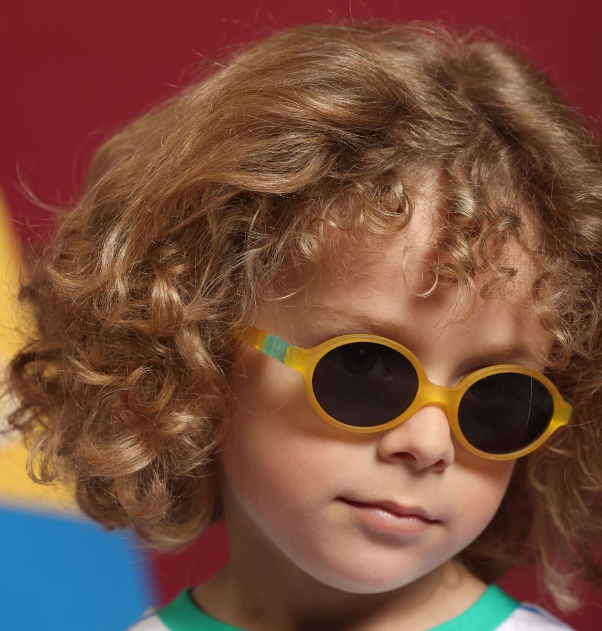 Çocuklar İçin Güneş Gözlüğü Seçerken Nelere Dikkat Edilmeli?