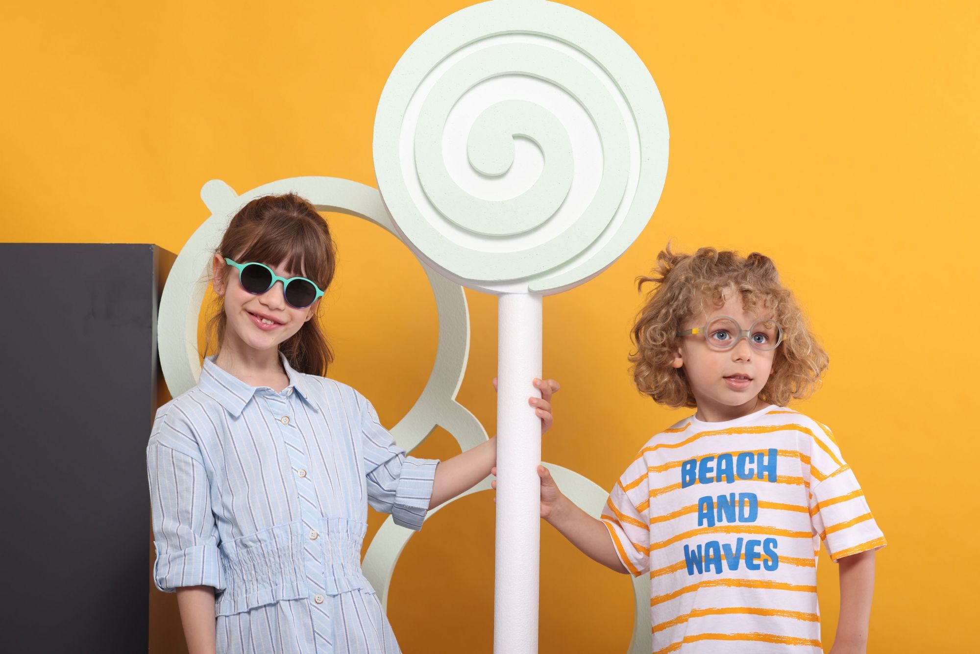 Çocuklar ve Gözlük: Sık Karşılaşılan Sorunlar ve Çözümleri